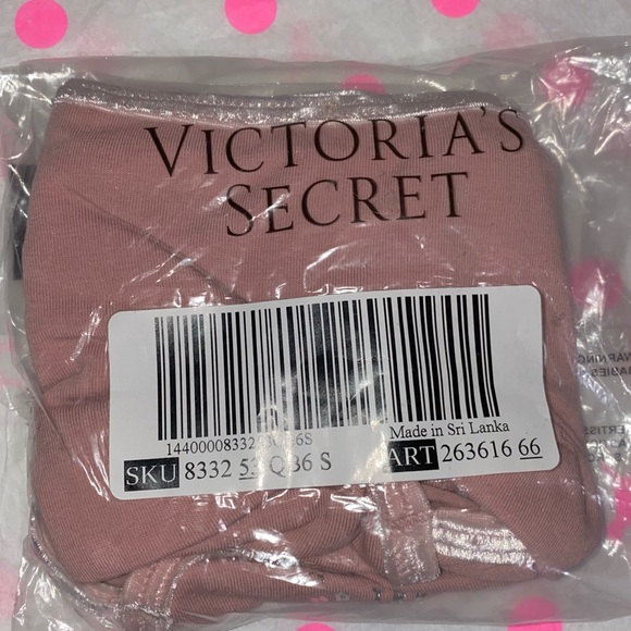 2 VS PINK velvet Shortie panty bundle Victoria’s Secret Pink panties boyshorts - Picture 4 of 5